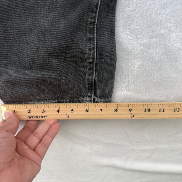 Levis 501 Jeans Mens 32x34 Black Original Fit Straight Leg Button Fly - Picture 8 of 14